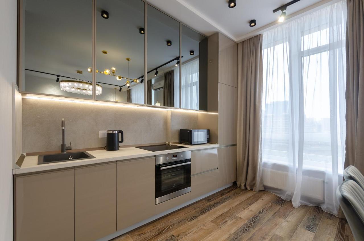 Petrovdom Ж38 In Luxury Apartments At 68 Zhylyanska Street,38 Perlyna Киев Экстерьер фото