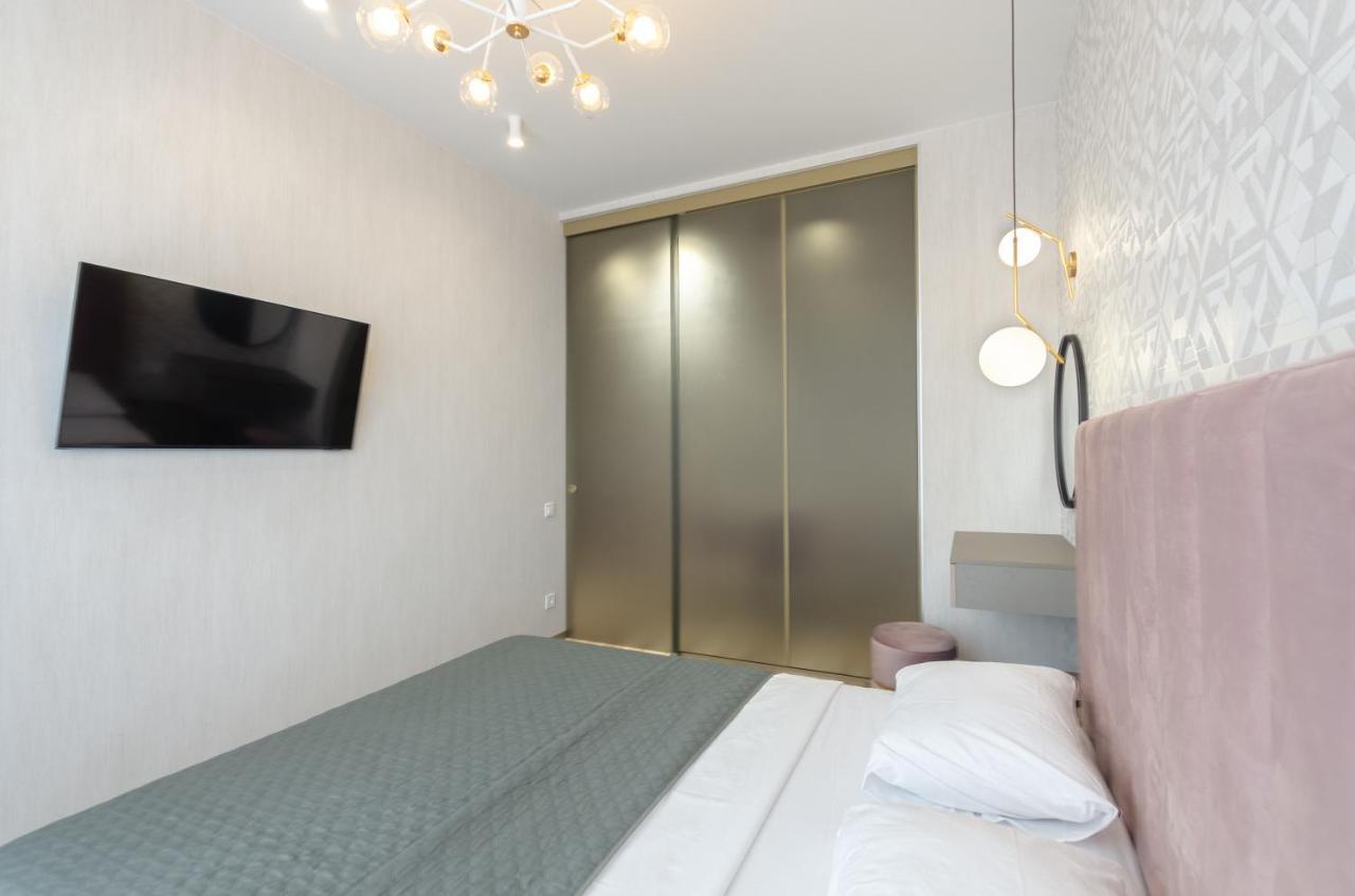 Petrovdom Ж38 In Luxury Apartments At 68 Zhylyanska Street,38 Perlyna Киев Экстерьер фото
